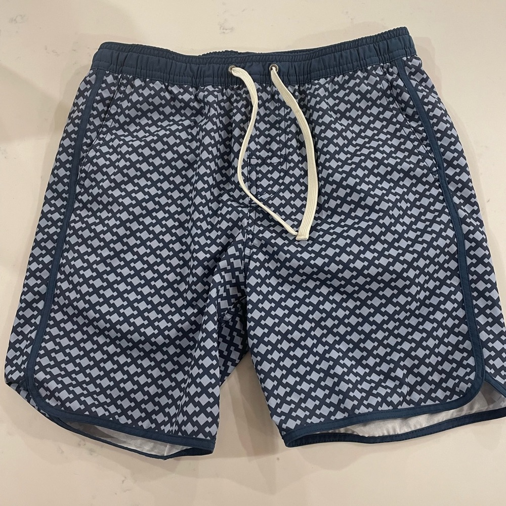 Boys Fair Harbor swim trunks size L